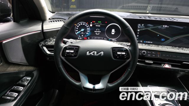 Kia K8 2.5 Gasoline 2WD Noblesse 2022 — фото 13