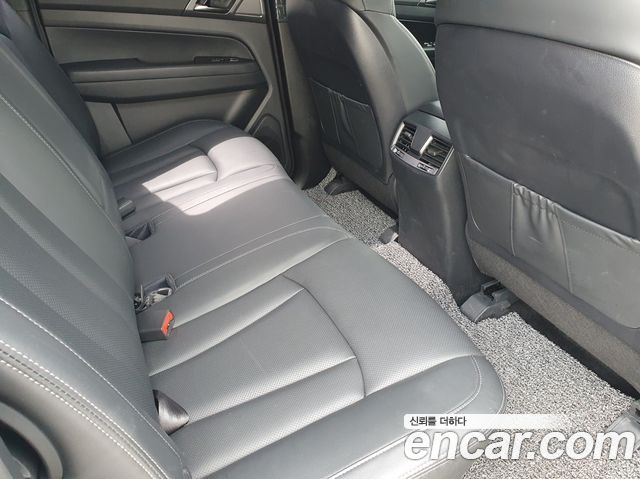 KG Mobility (SsangYong) Rexton Sports Khan Diesel 2.2 4WD Prestige 2023 — фото 8