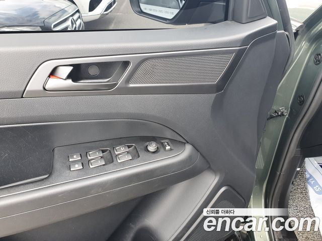 KG Mobility (SsangYong) Rexton Sports Khan Diesel 2.2 4WD Prestige 2023 — фото 20