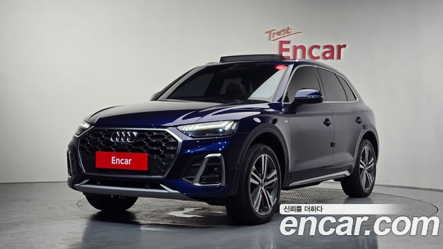 Audi Q5 (FY) 45 TFSI Quattro Premium 2022 — фото 1