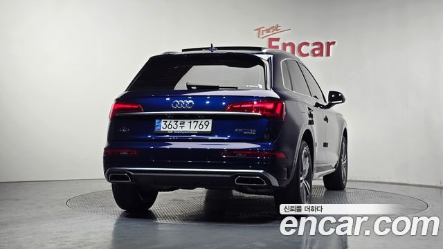 Audi Q5 (FY) 45 TFSI Quattro Premium 2022 — фото 4