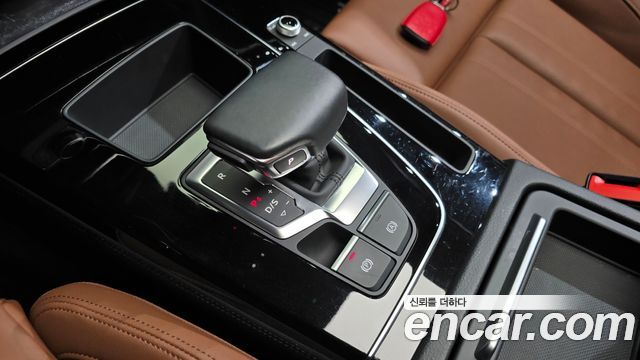 Audi Q5 (FY) 45 TFSI Quattro Premium 2022 — фото 9