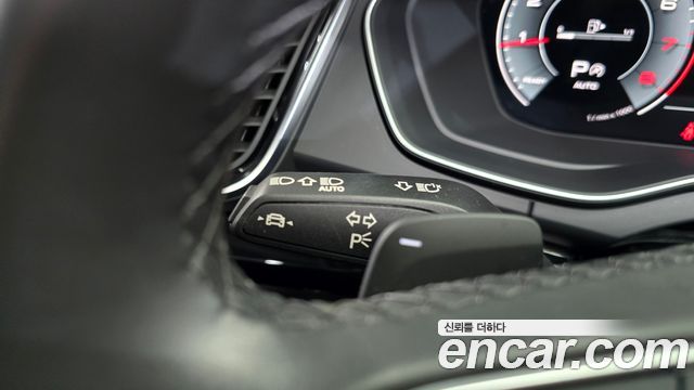 Audi Q5 (FY) 45 TFSI Quattro Premium 2022 — фото 28