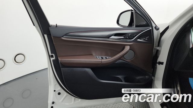 BMW X4 (G02) xDrive20i M Sports Pro 2023 — фото 24