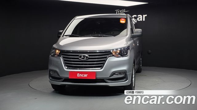 Hyundai Grand Starex Van 3-Seater Smart 2021 — фото 3