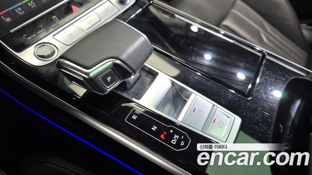 Audi A8 (D5) 50 TDI Quattro LWB 2021 — фото 9