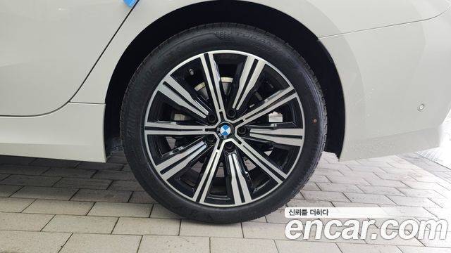 BMW 3 Series (G20) 320d 2025 — фото 21
