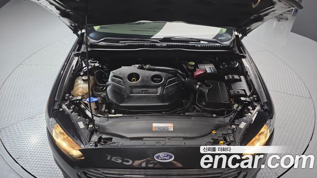 Ford Fusion 2.0 Titanium Ecobost 2nd 2014 — фото 6