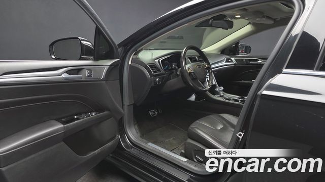 Ford Fusion 2.0 Titanium Ecobost 2nd 2014 — фото 10