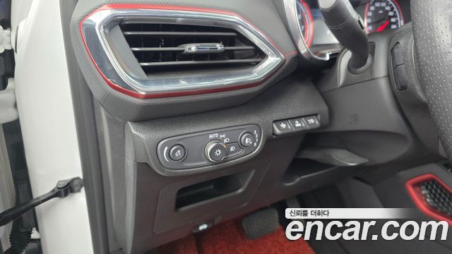 Chevrolet Trailblazer 1.3 Turbo 4WD RS 2021 — фото 28