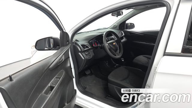 Chevrolet Spark Van 2020 — фото 10