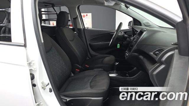 Chevrolet Spark Van 2020 — фото 11