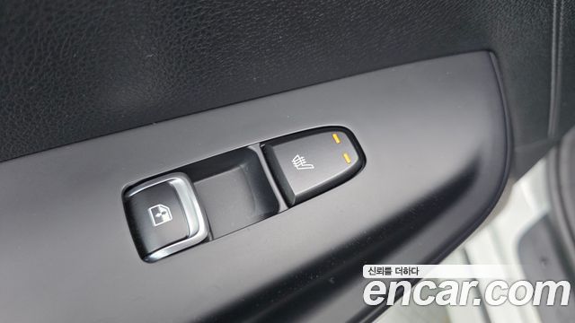 Kia K5 (III) 2.0 Prestige 2023 — фото 36