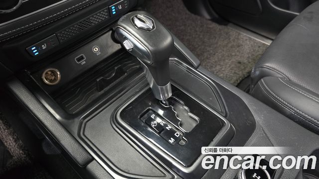 KG Mobility (SsangYong) Rexton Sports Khan Diesel 2.2 4WD Prestige Special (5-Link) 2021 — фото 9