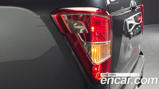 KG Mobility (SsangYong) Rexton Sports Khan Diesel 2.2 4WD Prestige Special (5-Link) 2021 — фото 23