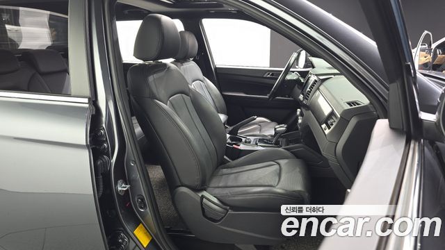KG Mobility (SsangYong) Rexton Sports Khan Diesel 2.2 4WD Prestige Special (5-Link) 2021 — фото 26