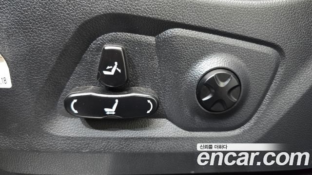KG Mobility (SsangYong) Rexton Sports Khan Diesel 2.2 4WD Prestige Special (5-Link) 2021 — фото 31