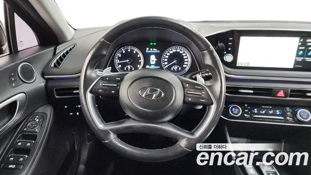 Hyundai Sonata (DN8) 2.0 Premium Plus 2022 — фото 17