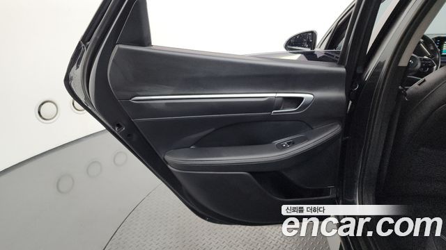 Hyundai Sonata (DN8) 2.0 Premium Plus 2022 — фото 31