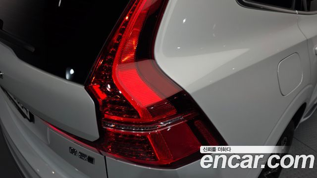 Volvo XC60 (II) B5 Inscription 2022 — фото 23