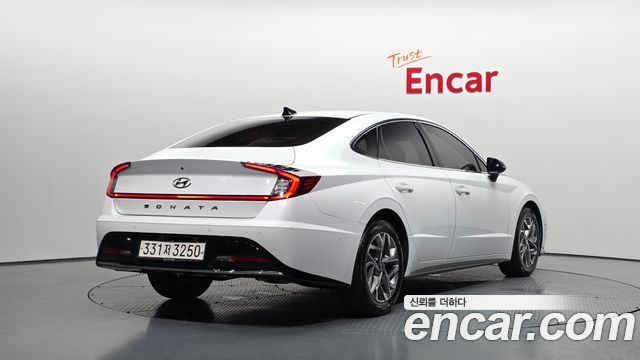 Hyundai Sonata (DN8) 2.0 Premium Plus 2022 — фото 2