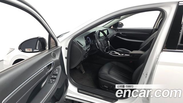 Hyundai Sonata (DN8) 2.0 Premium Plus 2022 — фото 10