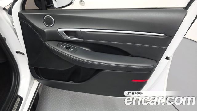 Hyundai Sonata (DN8) 2.0 Premium Plus 2022 — фото 24