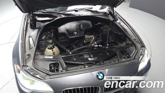 BMW 5 Series (F10) 528i M Aero Dynamic 2016 — фото 6