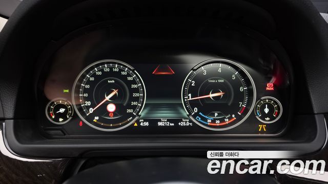 BMW 5 Series (F10) 528i M Aero Dynamic 2016 — фото 8