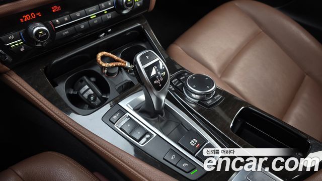 BMW 5 Series (F10) 528i M Aero Dynamic 2016 — фото 9
