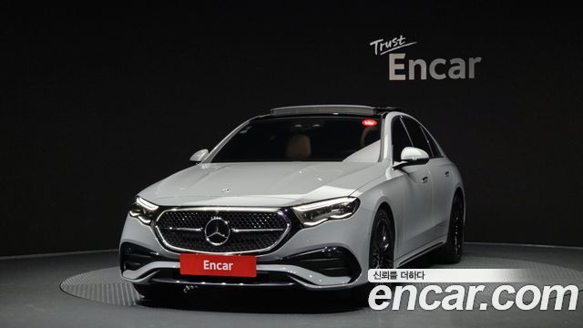 Mercedes-Benz E-Class (W214) E300 4MATIC AMG Line Premiere Special 2024 — фото 3
