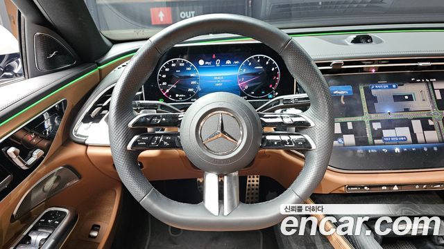 Mercedes-Benz E-Class (W214) E300 4MATIC AMG Line Premiere Special 2024 — фото 13