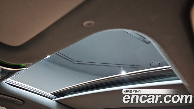 Mercedes-Benz E-Class (W214) E300 4MATIC AMG Line Premiere Special 2024 — фото 32