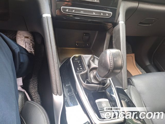 Renault Korea QM6 2.0 GDe RE Signature 2WD 2022 — фото 9
