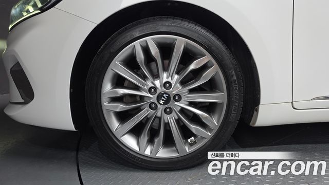 Kia K7 Premier 2.5 GDI X Edition 2021 — фото 5