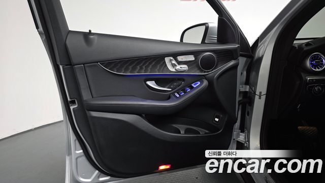 Mercedes-Benz GLC-Class (X253) GCL300 4MATIC Coupe 2019 — фото 24