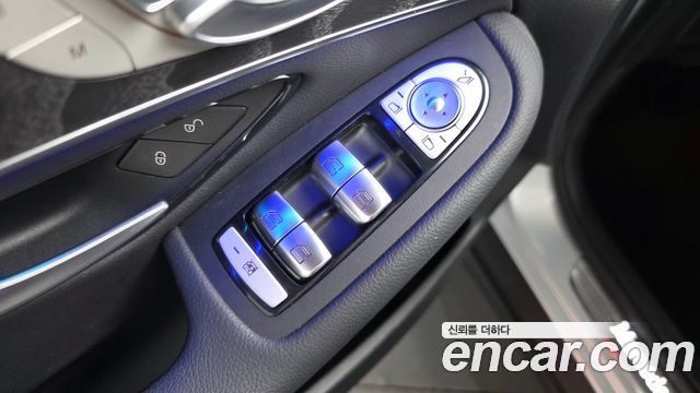 Mercedes-Benz GLC-Class (X253) GCL300 4MATIC Coupe 2019 — фото 29