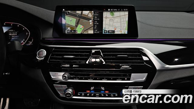 BMW 6 Series GT (G32) 620d xDrive M Sport 2020 — фото 14