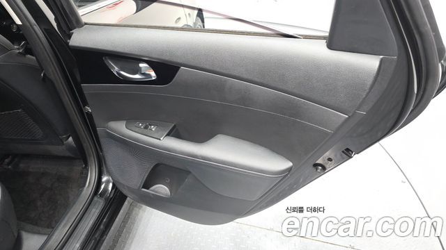 Kia K3 (II) 1.6 Noblesse 2022 — фото 31