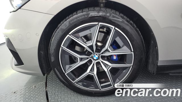 BMW 5 Series (G60) 520i M Sport 2025 — фото 5