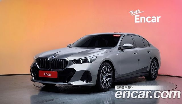 BMW 5 Series (G60) 520i M Sport 2025 — фото 1