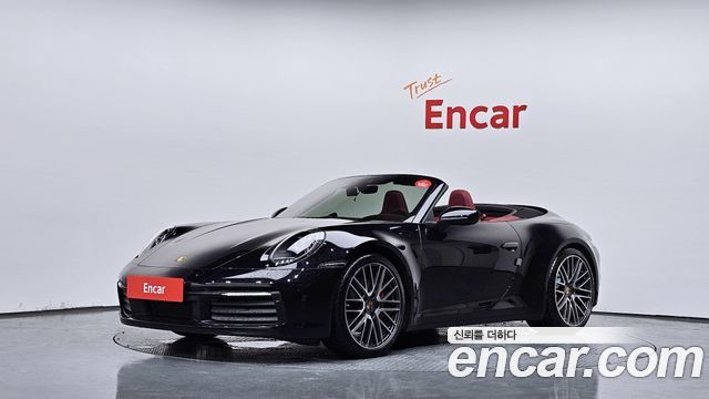 Porsche 911 (992) Carrera 4S Cabriolet