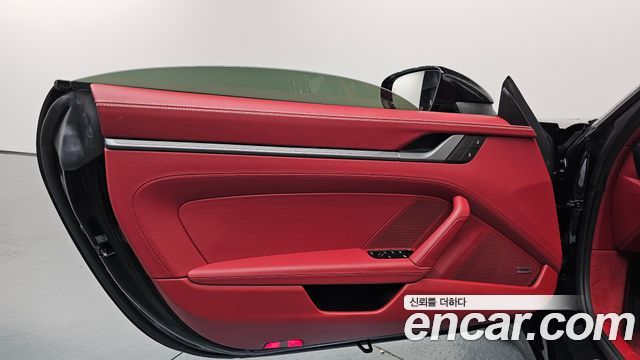 Porsche 911 (992) Carrera 4S Cabriolet 2024 — фото 24