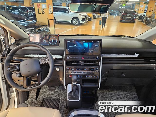 Hyundai Staria HEV 1.6T Cargo 5-Seater Modern 2026 — фото 7