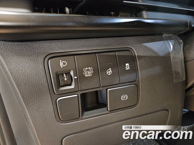 Hyundai Staria HEV 1.6T Cargo 5-Seater Modern 2026 — фото 13