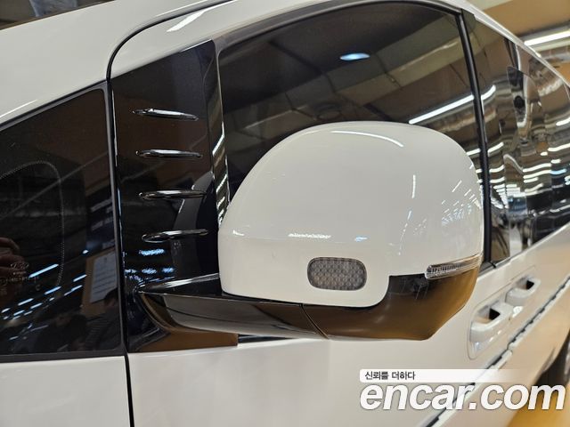 Hyundai Staria HEV 1.6T Cargo 5-Seater Modern 2026 — фото 19