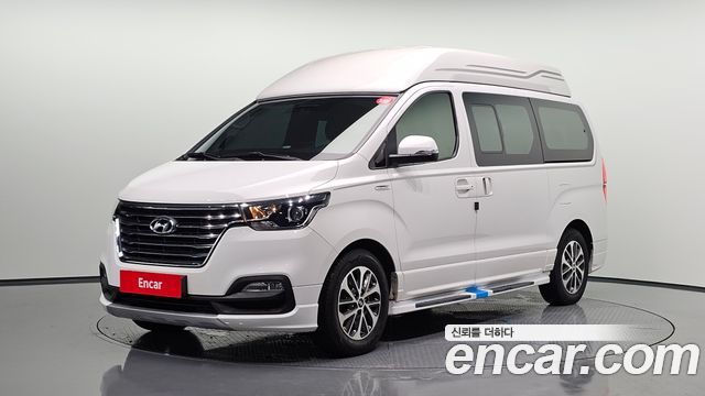 Hyundai Grand Starex Limousine 2019 — фото 1