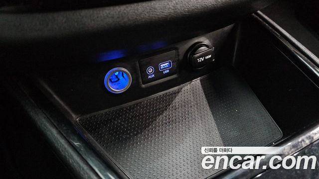 Hyundai Grand Starex Limousine 2019 — фото 27