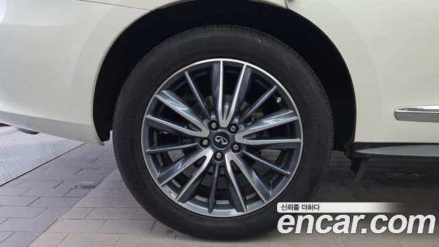 Infiniti QX60 3.5 AWD 2018 — фото 5
