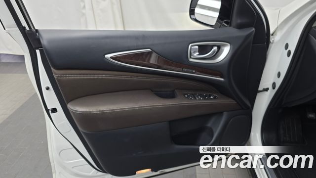 Infiniti QX60 3.5 AWD 2018 — фото 24